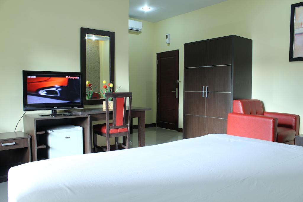 Gumilang Hotel Bogor Zimmer foto